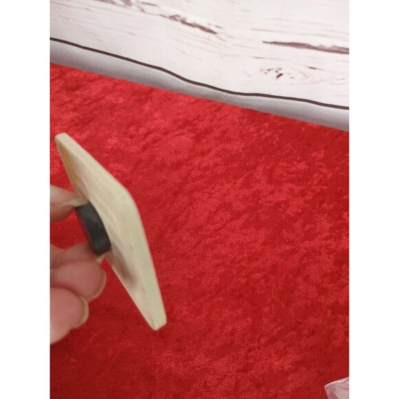 Decorative Vintage Magnet With Humorous Quote Thou Shall Not - Picture 4 of 4